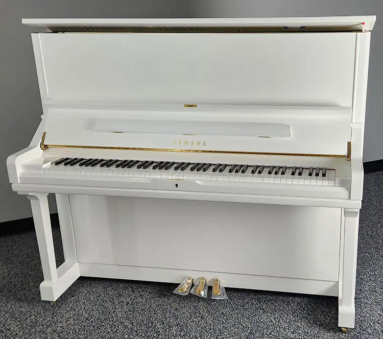 Yamaha U3 Upright Piano - Freehold Music Center