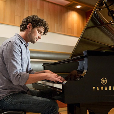 yamaha sh3 can be played as an acoustic piano