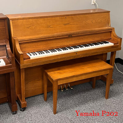 Used Yamaha P202 upright piano