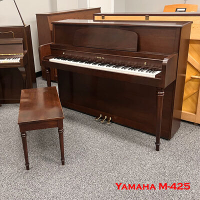 yamaha m-425 upright piano for sale