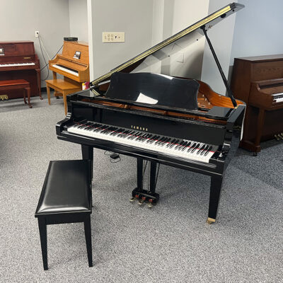 Yamaha Used Gc1 Piano for sale