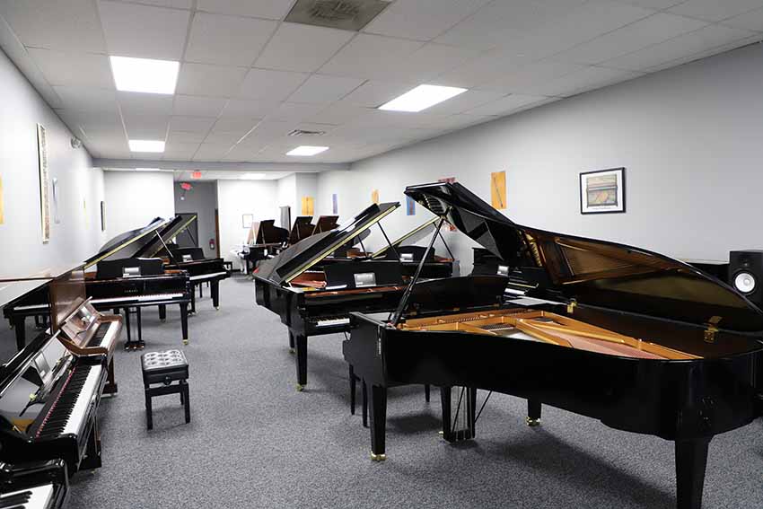 Freehold Music Center Pianos NEw Yamaha Pianos 