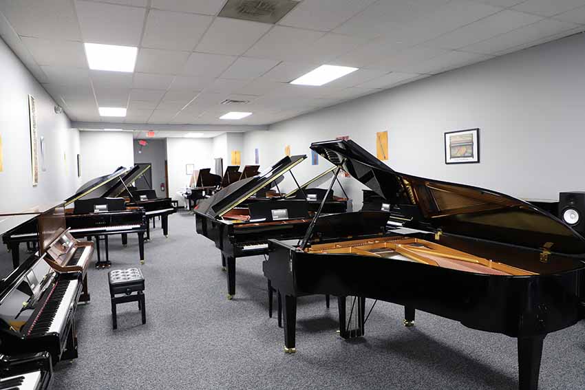 Freehold Music Center Pianos NEw Yamaha Pianos