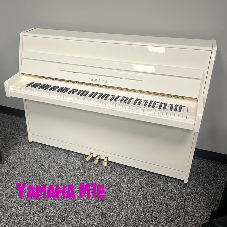 yamaha m1e upright piano for sale